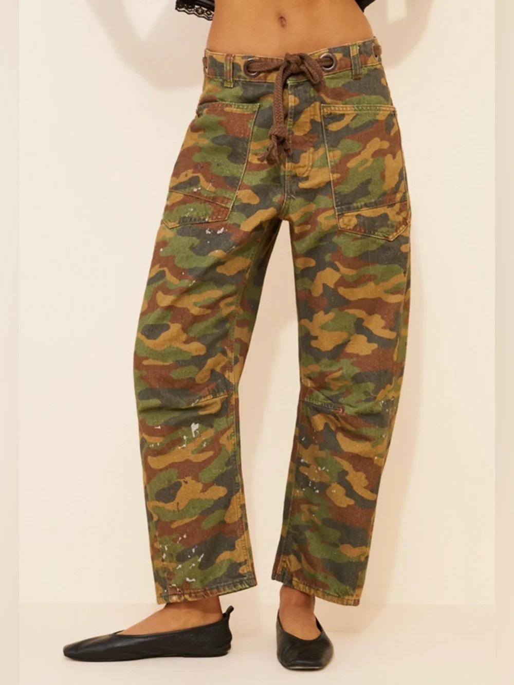 Free People Moxie Printed Low-Slung Barrel Jeans in Camo Moss Green
